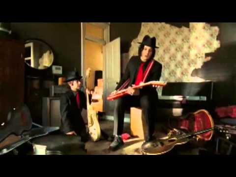 Jack White fights airline (It Might Get Loud)