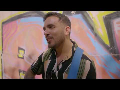 Pochi Fernández — Música en la Calle