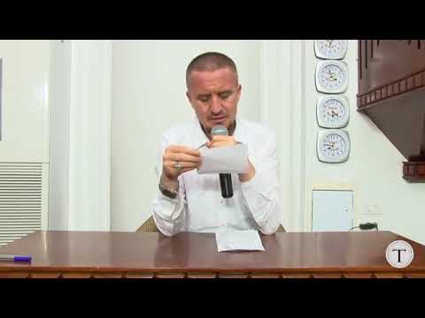 A falet namazi pak para lindjes se Diellit- Hoxhe Ahmed Kalaja