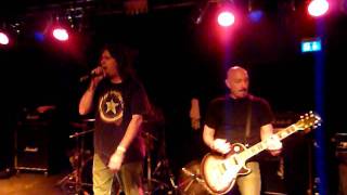 Adolescents - Creatures (live)