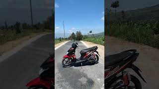 Download lagu parkir ning kene, jaluk tendang... mp3