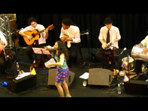 Veronica Ferriani - No Morro da Casa Verde / Saudosa Maloca [12.08.2010]