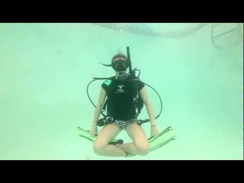 PADI Hover Hovering by Grove Scuba