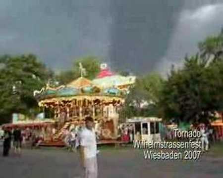 Tornado Wiesbaden 2007 Wilhelmstrassenfest