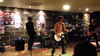 Beyond the State - Revolution (Live at Bar Uno, Ba