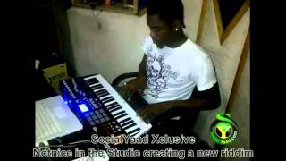 Notnice In Studio Creating A New Riddim [July 2011] *SOCIAL YAAD XCLUSIVE*