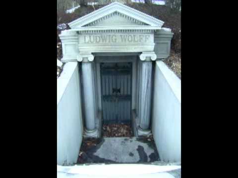 Graceland Cemetery Video 5