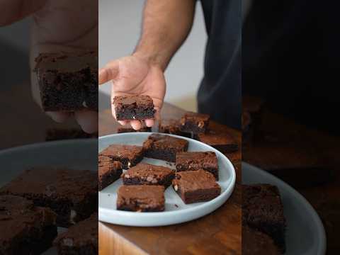 Chocolate Lover's No-Bake Brownies