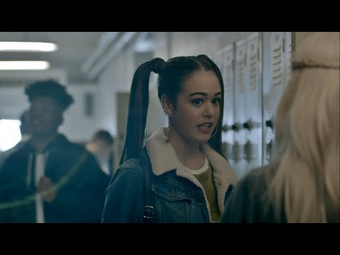 Legacies 1x10 - Damon and Elena's daughter, Stefanie Salvatore mention