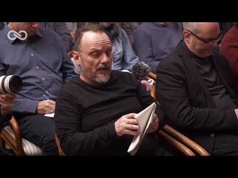 Évindító nemzetközi sajtótájékoztató