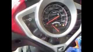 Red Honda Wave 125 alpha