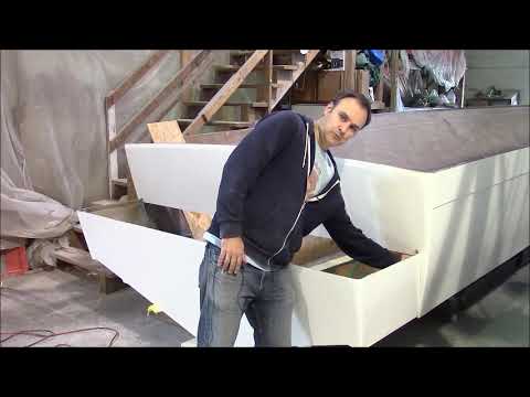 How to Extend a Fibreglass Boat Hull