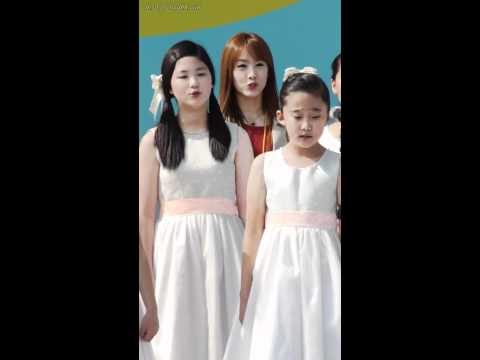 [FANCAM] 08.10.11 Girl's Day - Naum Song @ Sharing Happiness Festival
