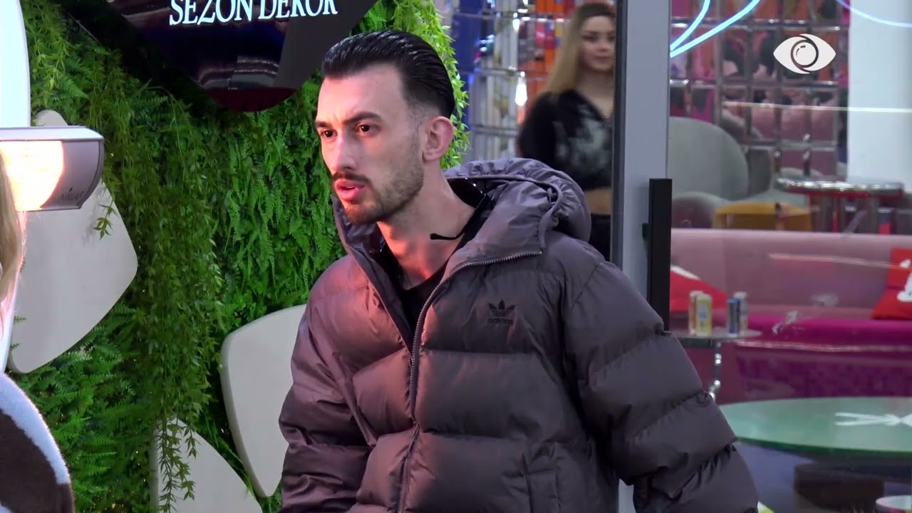 Publikut tim i jap unë ai më jep mua, është marrëdhënie/ Kristi bisedon me Selin