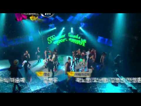 100528 HD Eeteuk's throwing flower bucket attempt failed ?! @ Music Bank