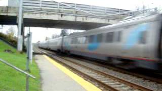 preview picture of video 'Amtrak Acela at Folcroft'