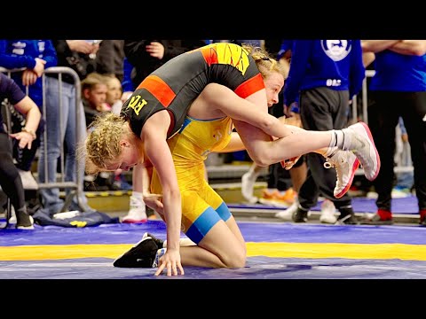 U17 Paloma Grönfors (FIN) vs Kateryna Vovk (UKR) 57kg. Womens girls youth wrestling. B-cam-man