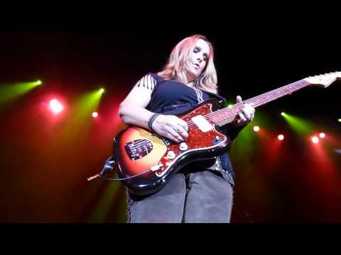Melissa Etheridge, Ain't No Sunshine - Melbourne 15 July 2012