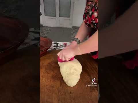 Pain au chocolat fait maison, recette facile et rapide !