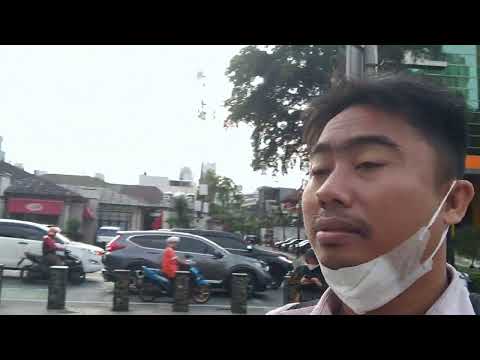 BERADA DI HALAMAN TAMAN ISMAIL MARZUKI (TIM) JALAN CIKINI RAYA 73 KEC. MENTENG JAKARTA PUSAT