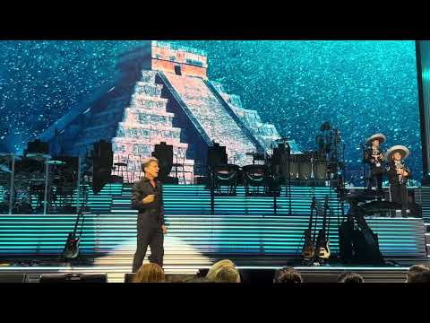 LUIS MIGUEL “LLAMARADA” 1er SHOW TOUR 2023 MOVISTAR ARENA  BUENOS AIRES ARGENTINA 03 08 2023