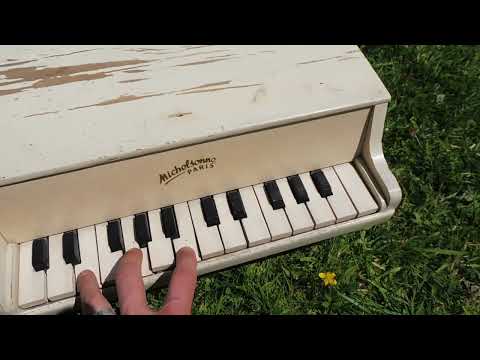 grand toy piano Michelsonne Paris 25 keys - wooden hammers ! image 3