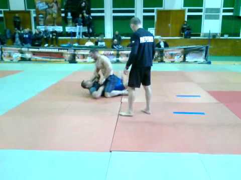 BJJ No Gi Pazardjik 2011 -  Velko Giurov vs Hristo Hristov -78kg