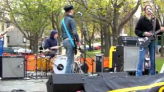 The Soviettes - Paranoia Cha Cha Cha!!! (repost)