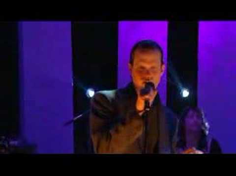 Electric Six - Danger! High Voltage! Live Jools Holland 2003