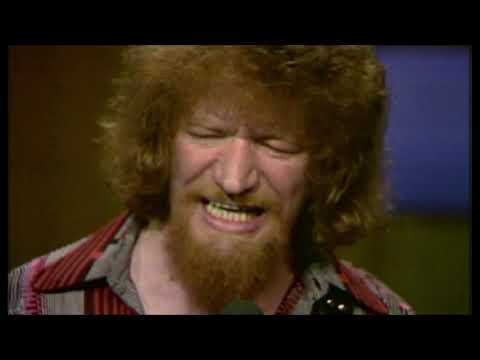 The Town I Loved So Well - Luke Kelly & The Dubliners