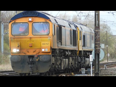 66767 & 66745 at Darlington | 0E14 Millerhill S.S. to Doncaster Down Decoy