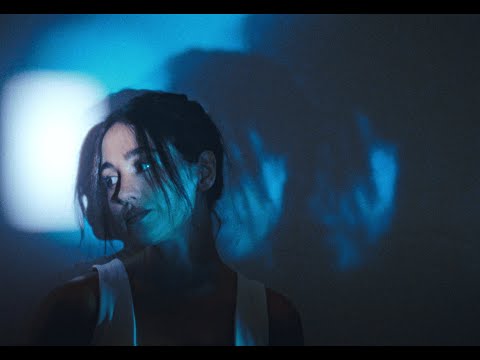 Yarea - Sin un buen final (Visualizer)