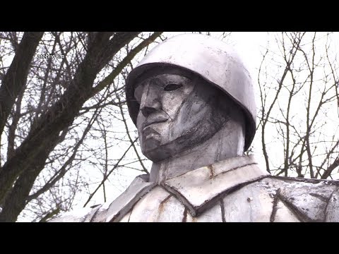 Komunistyczne pomniki z Zagłębia pojadą na Mazury 20.04.2018