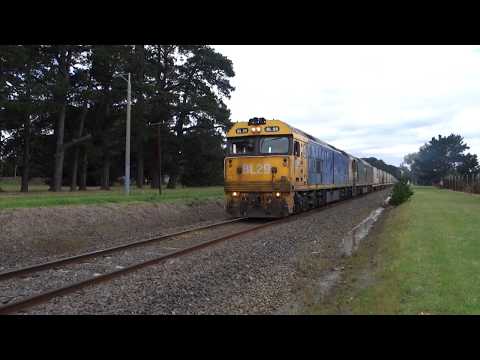 BL29 / G528 with PN 9554 empty broad gauge steel - 5/12/17