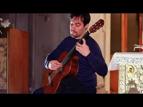 Marco Ramelli plays Prelude en la menor by Augustin Barrios