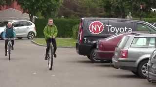 preview picture of video 'Team Rynkeby kører 41 km for børnecancerfonden - også for unicykel'