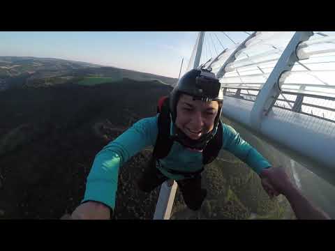 Base Jump 2018