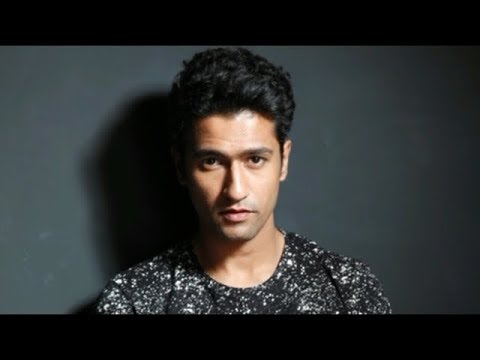 download lagu mp3 mp4 Height Of Vicky Kaushal In Feet, download lagu Height Of Vicky Kaushal In Feet gratis, unduh video klip Height Of Vicky Kaushal In Feet