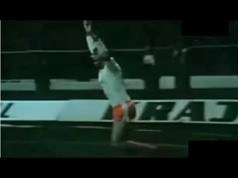 Gol Kazimierza Deyny z rzutu rożnego z Portugalia