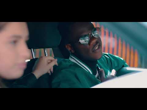 LUZY - BAD AND BOUJEE (Video Oficial)