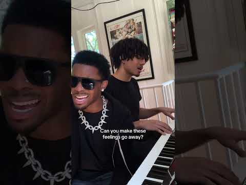 I'd Rather Pretend with @bryantbarnes. Sep 13. #d4vd #bryantbarnes #singer #livemusic