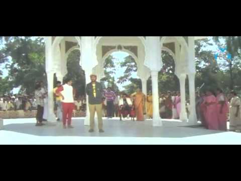 Muddula Menalludu Movie - Vijayashanti Emotional Scene