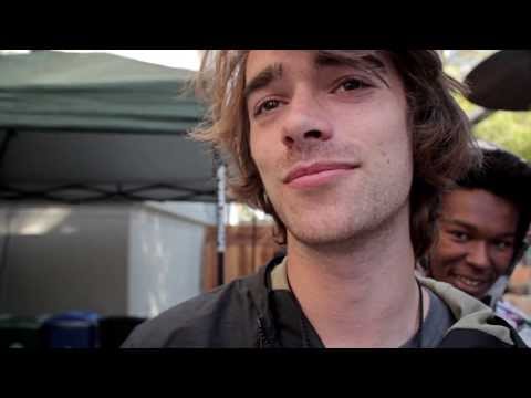 download lagu mp3 mp4 Skate Green Day, download lagu Skate Green Day gratis, unduh video klip Skate Green Day