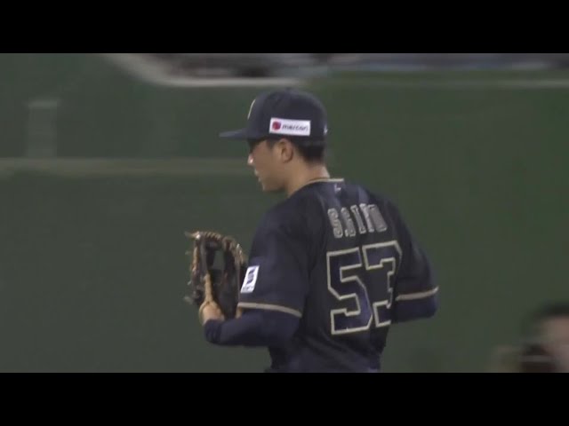 【4回裏】華麗な守備!! バファローズ・宜保翔 グラブトスで併殺完成!!  2023年8月29日 福岡ソフトバンクホークス 対 オリックス・バファローズ