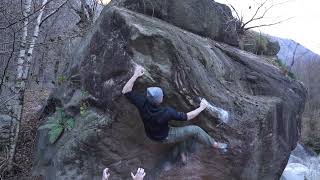 Video thumbnail of Mexican wave, 7b. Chironico