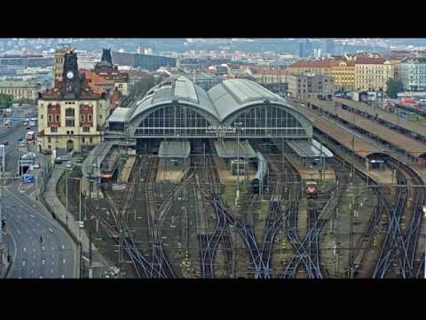 Staniční hlášení Praha Hl. n. ( Zpoždění vlaku Rx 763 Berounka )