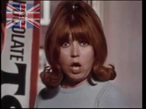 Toffee Crisp Chocolate Advert 1971