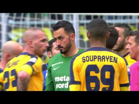 L' espulsione di Nicolas - Giornata 30 - Serie A TIM 2017/18