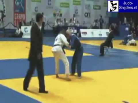 Judo 2009 Moscow: Bogdanova (RUS) - Lusnikova (UKR) [-48kg].