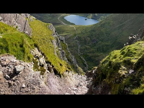Carrauntoohil,  Co. Kerry. 1038.6m. Via The devils ladder
